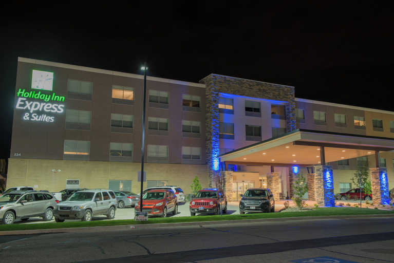 Exterior & Views, Holiday Inn Express & Suites DAYTON NORTH - VANDALIA by IHG, Montgomery