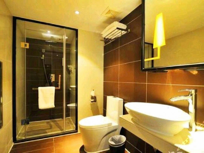 Bathroom 4, IU Hotel Meishan Sansuci Statue Square Zhuimeng City, Meishan