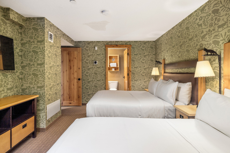 Bedroom 3, The Fox Hotel and Suites, Division No. 15