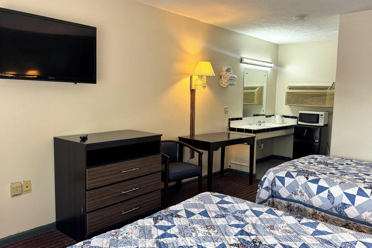 Bedroom 3, Imperial Motel Near Marion HWY 76, Marion