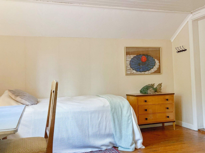 Bedroom 2, 6 Person Holiday Home in Overum, Västervik