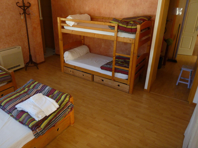 Bedroom 3, Gite de la Martinette, Isère