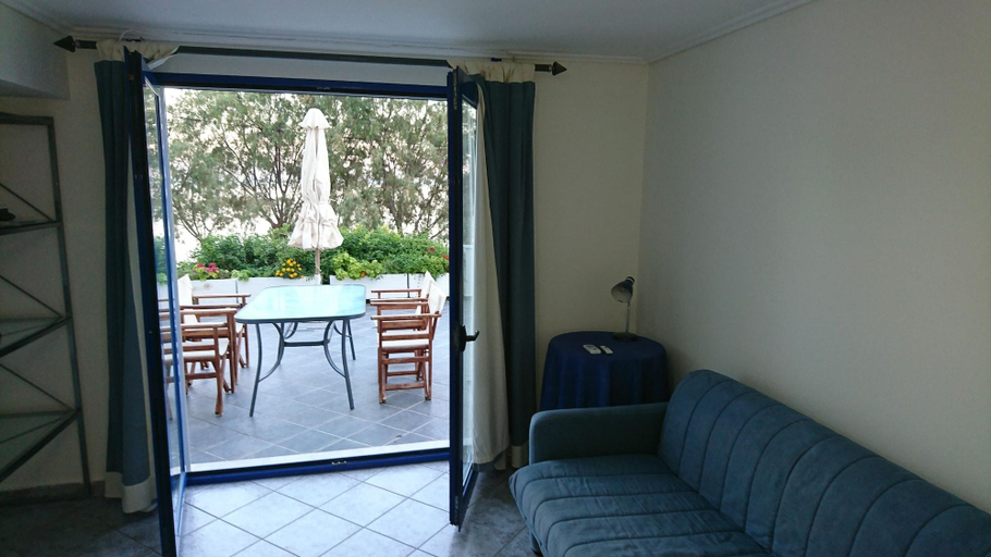 Bedroom 3, Aliki Studios, North Aegean