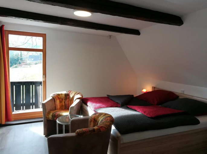 Bedroom 3, Die Oberlochma Hle Pension, Erzgebirgskreis