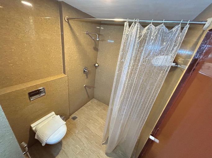 Bathroom 3, COSMION FAMILY RESORT, Bangalore