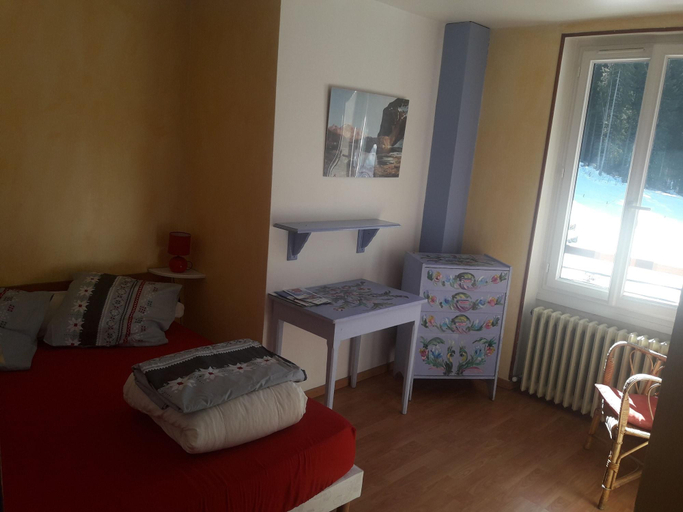Bedroom 4, Gite de la Martinette, Isère