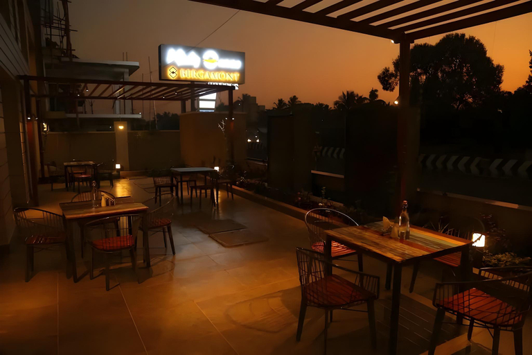 Food & Drinks 4, Misty Ocean , Viluppuram