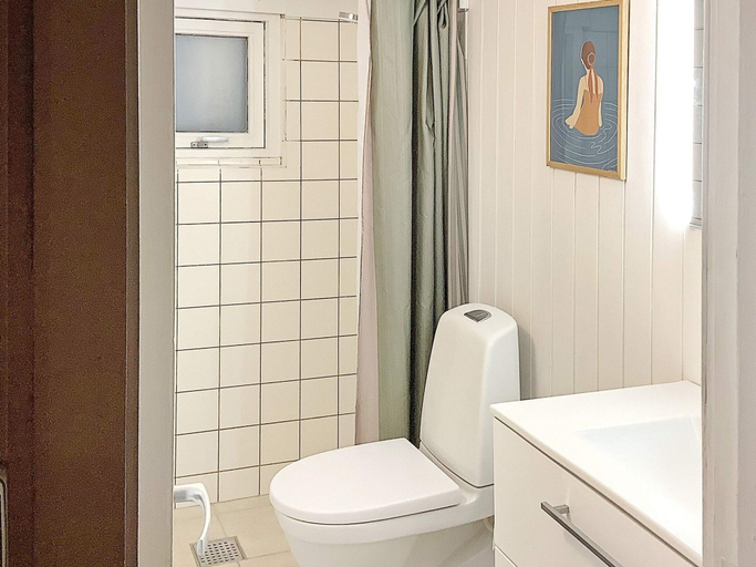 Bathroom 4, 4 Person Holiday Home in Broager, Sønderborg