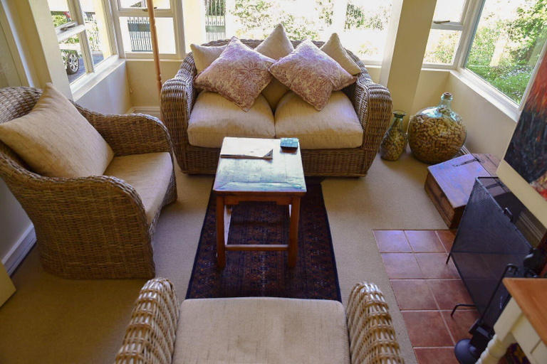 Public Area 2, On Pinewood Guest House, City of Cape Town