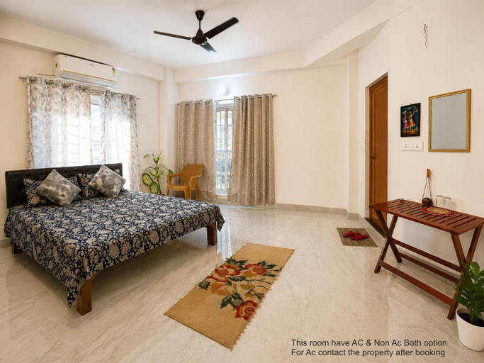 Bedroom 4, The Travellers Nest, Darjiling
