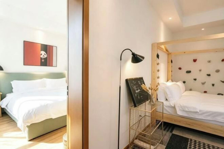 Room 3, Mount Emei Baiyuting Yunjian Tangquan B&B, Leshan
