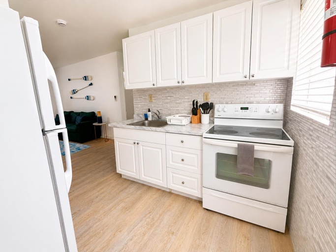 Others 4, Luxury House with delightful beach Style, Broward
