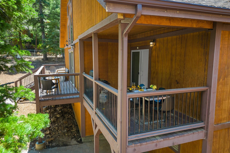 Exterior & Views 2, Teddy By Avantstay Majestic Cabin In Big Bear W B, San Bernardino