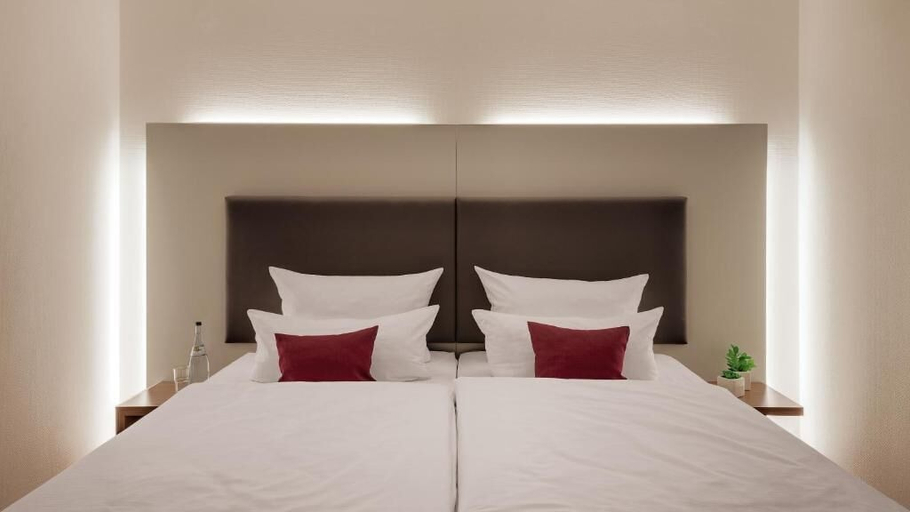 Bedroom 5, Hotel Newton Heilbronn GmbH & Co. KG, Heilbronn