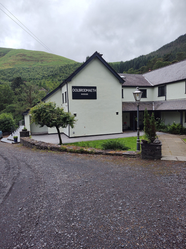 Others 4, Dolbrodmaeth Riverside, Gwynedd