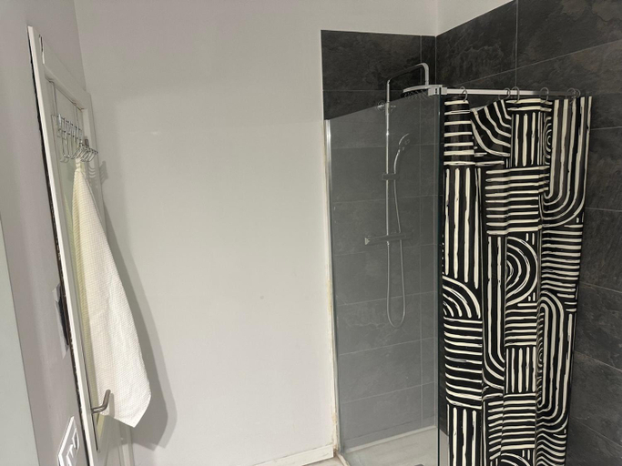 Bathroom 2, Lofts Escala Sevilla Centro, Sevilla