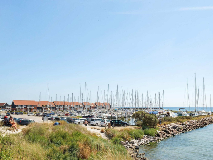 Others 5, 4 Person Holiday Park Home in Borre, Vordingborg