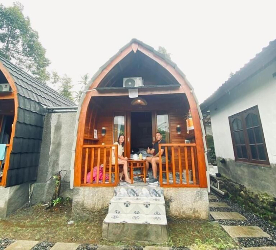 Exterior, pondok taksu homestay sidemen, Karangasem