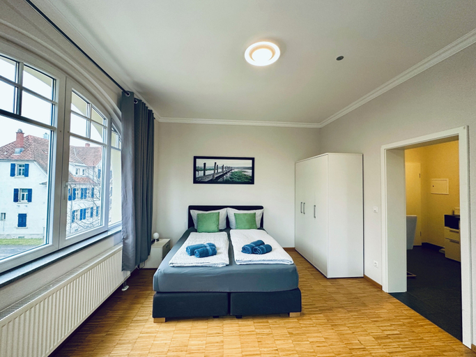 Room 4, Apartmenthouse Singen, Konstanz