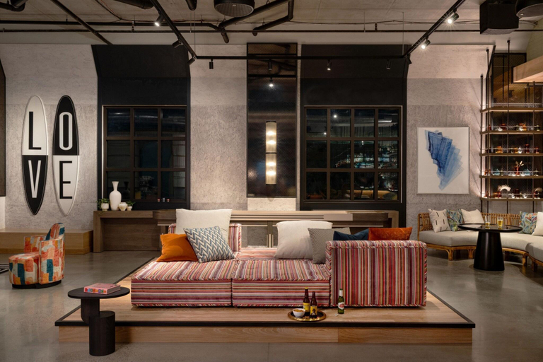 Public Area, Moxy St. Petersburg Downtown, Pinellas