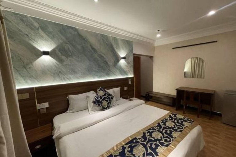 Primary image, BAYLIS HOTEL AND SUITES, Kosofe