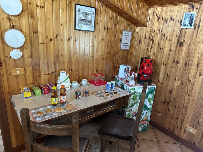 Food & Drinks, MADONIE Guest House, Palermo
