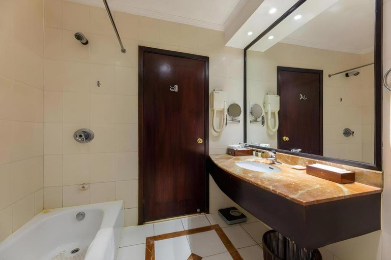 Bathroom 3, Jiang Xi Hotel, Nanchang