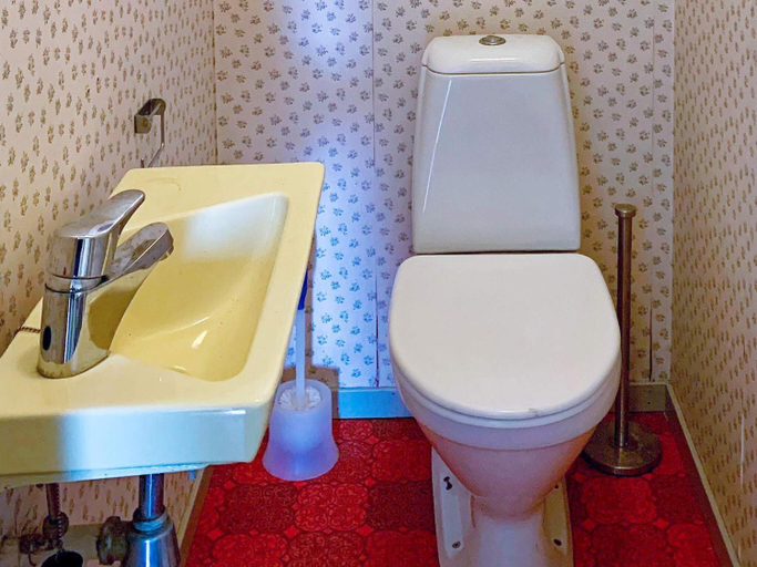Bathroom, person holiday home in LAUPSTAD, Hadsel