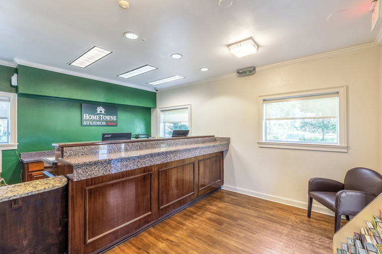 Others 5, HomeTowne Studios by Red Roof Orlando - Casselberry, Seminole