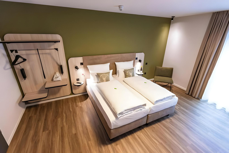Bedroom 4, Platzhirsch Living Hotel, Groß-Gerau