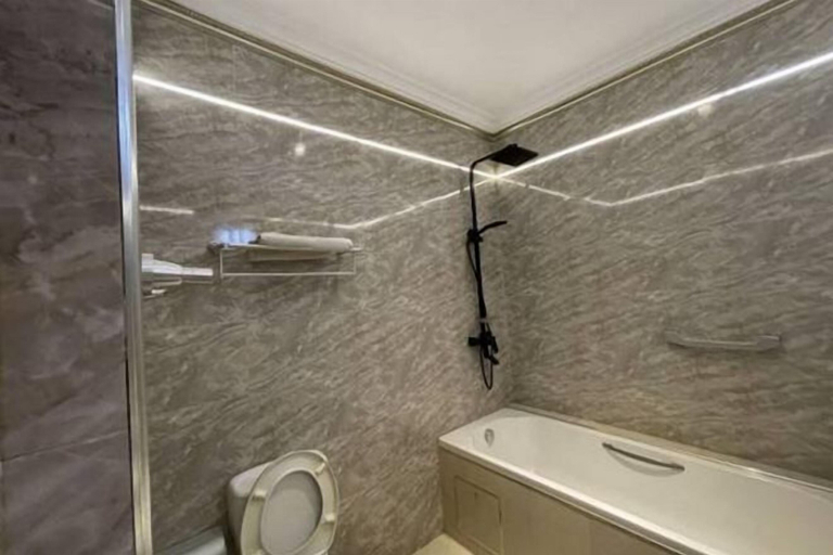 Room 4, BAYLIS HOTEL AND SUITES, Kosofe
