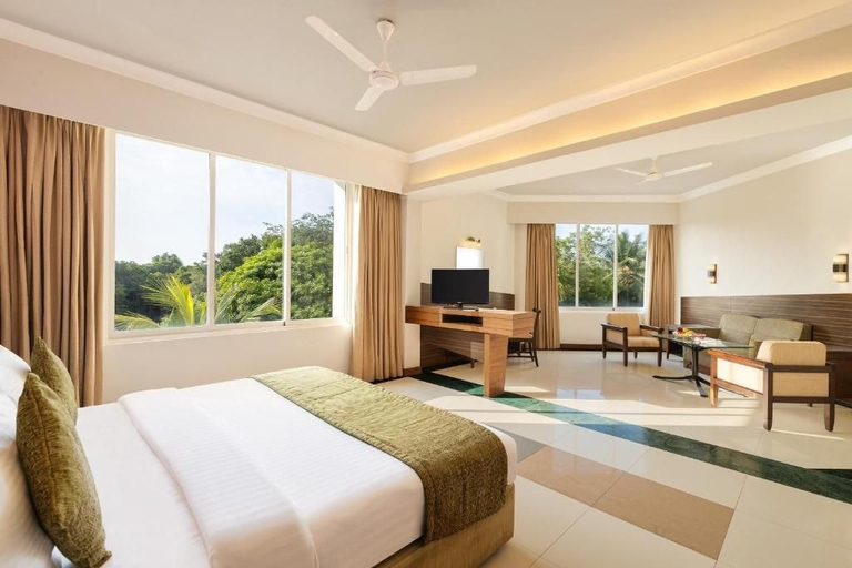 Bedroom 2, Sangam Hotel in Thanjavur, Thanjavur