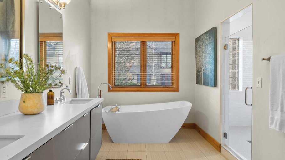 Bathroom 4, Conifer By Avantstay Secluded Cabin Amongst The Tr, Summit