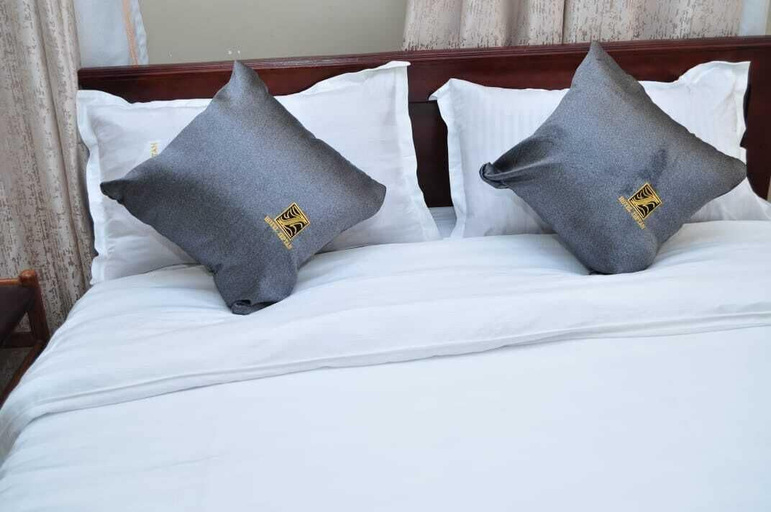 Bedroom 2, Hotel Zeptan, Jinja