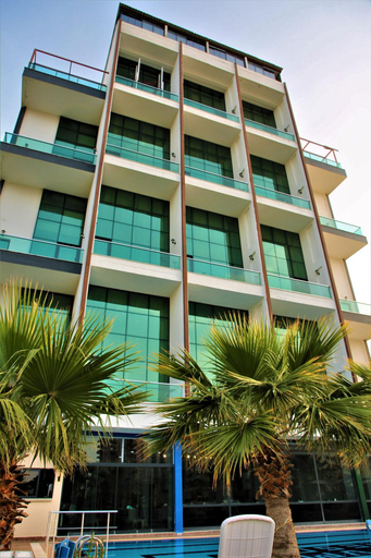 Exterior & Views 2, Luna Mare Resort Hotel, Erdemli