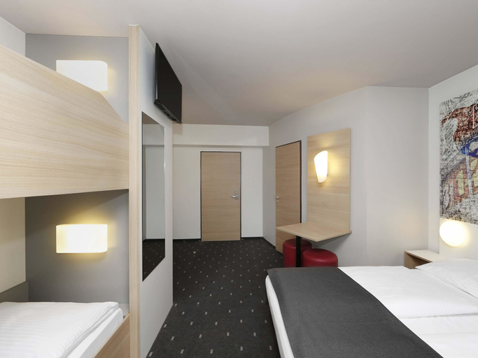 Bedroom 3, B&B Hotel Berlin-Alexanderplatz, Berlin