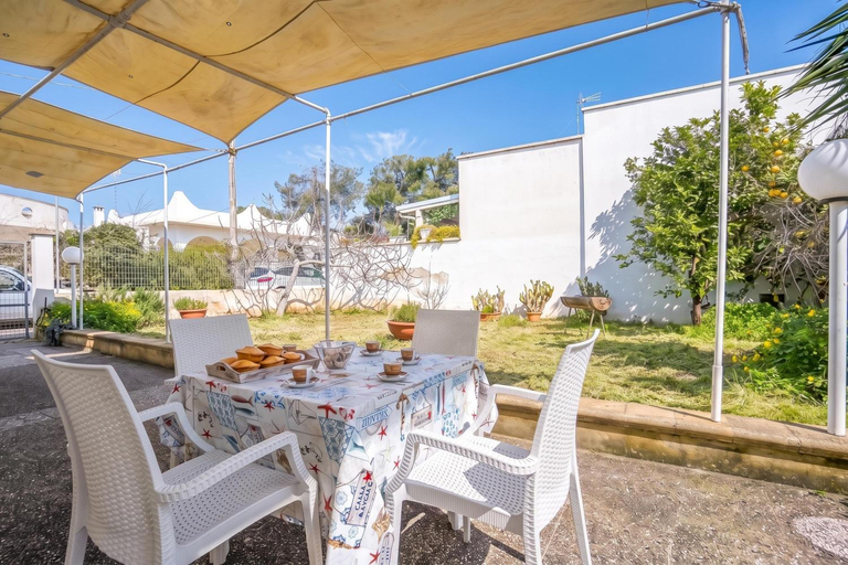 Facilities 2, Dimora Del Mare - Villa with Garden near The Sea - Happy Rentals, Lecce