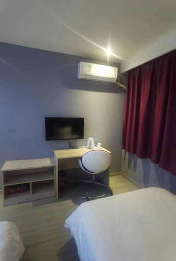 Bedroom 2, Pai Hotel Beijing Shahe Metro Station, Beijing