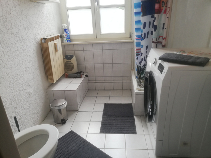 Bathroom 3, Haus Lindheim - Ferienwohnungen, Wetteraukreis