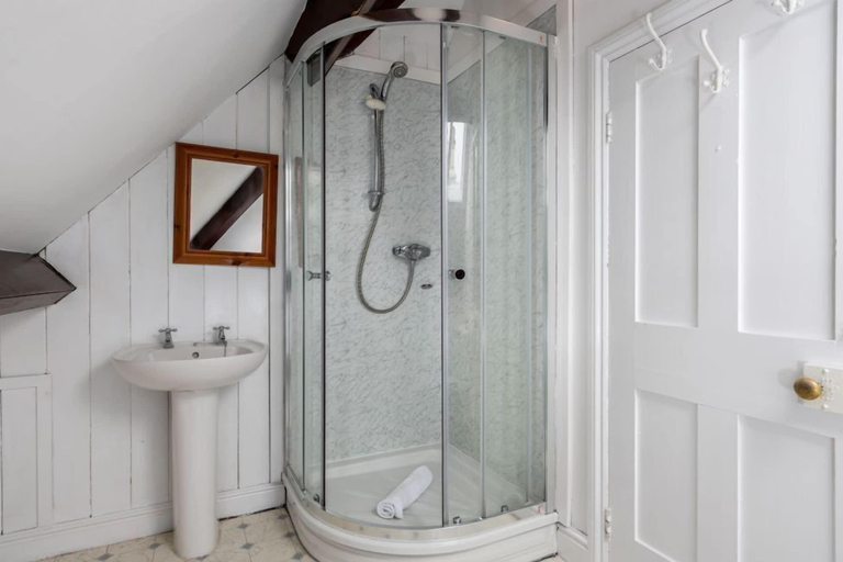 Bathroom 4, Muncaster Cottages, Cumbria