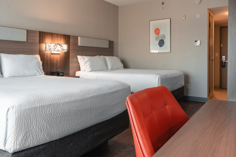Bedroom 5, Holiday Inn Express & Suites KINGSTON CENTRAL by IHG, Frontenac