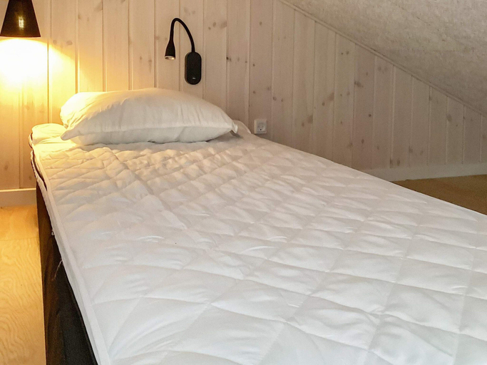 Bedroom 2, Luxury Retreat in Marielyst, Guldborgsund