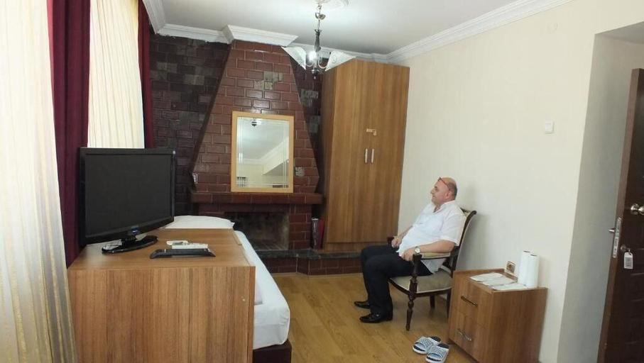 Bedroom 2, Naz Hotel, Fatih