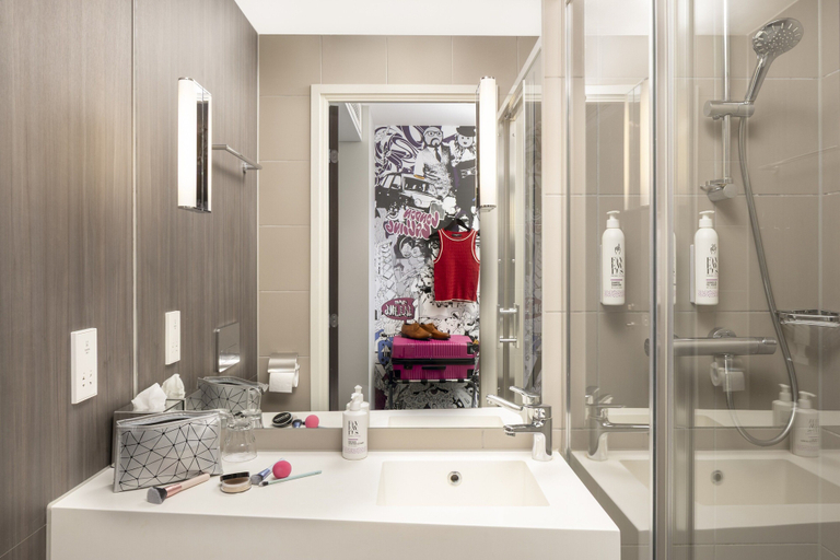 Bathroom 4, MOXY London Heathrow Airport, London