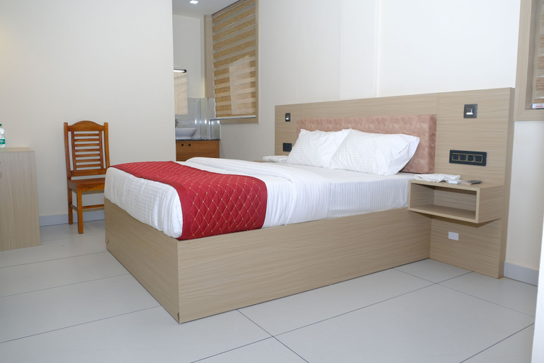 Room 2, Highway Suites Kochi, Ernakulam