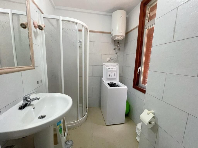 Bathroom 2, Edificio Playa, Santa Cruz de Tenerife