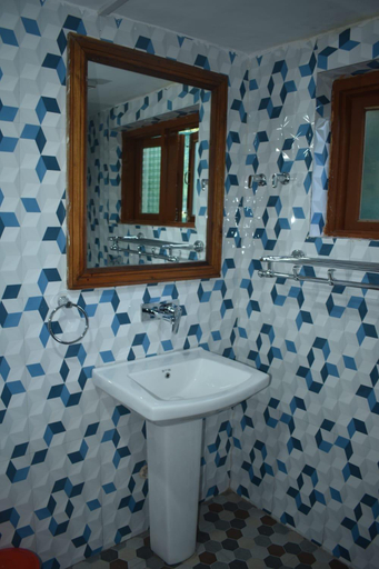 Bathroom 5, Royal Galaxy Pahalgam, Anantnag
