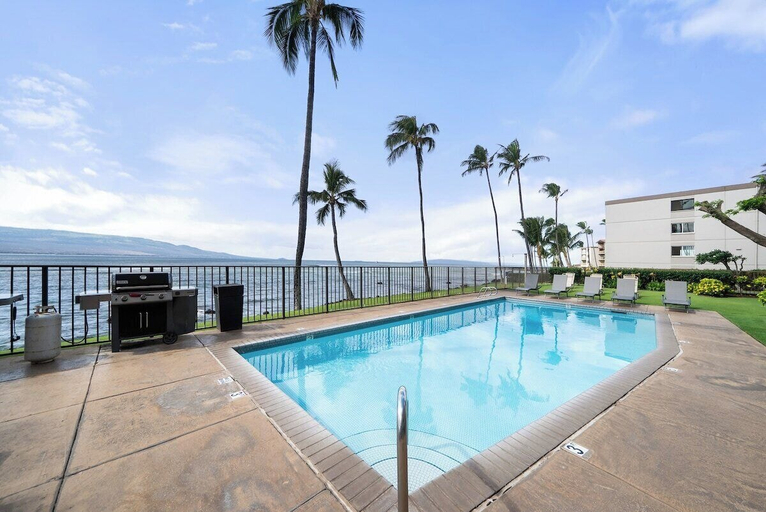 Outdoor pool 4, Fully Remodeled Direct Oceanfront 2bd, Stunning Views Lauloa 403, Maui