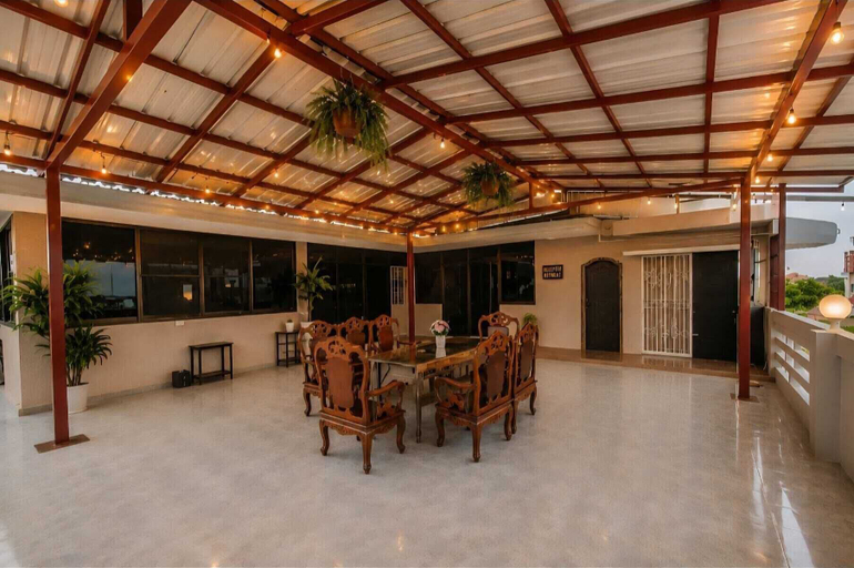 Primary image, Spacious Rooftop Apartment With Terrace, Hua Hin