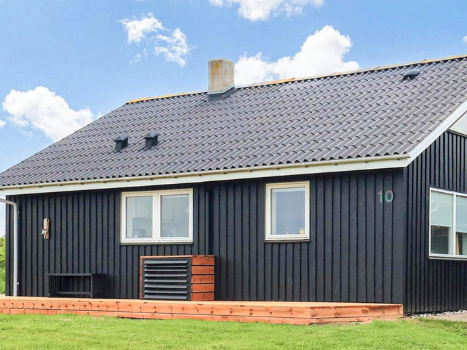 Others 4, 4 Star Holiday Home in Lokken, Hjørring